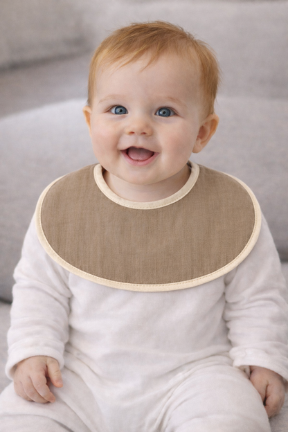 Müslin Kore Önlüğü – Sıvı Geçirmez Salya Önlüğü (%100 Pamuk)